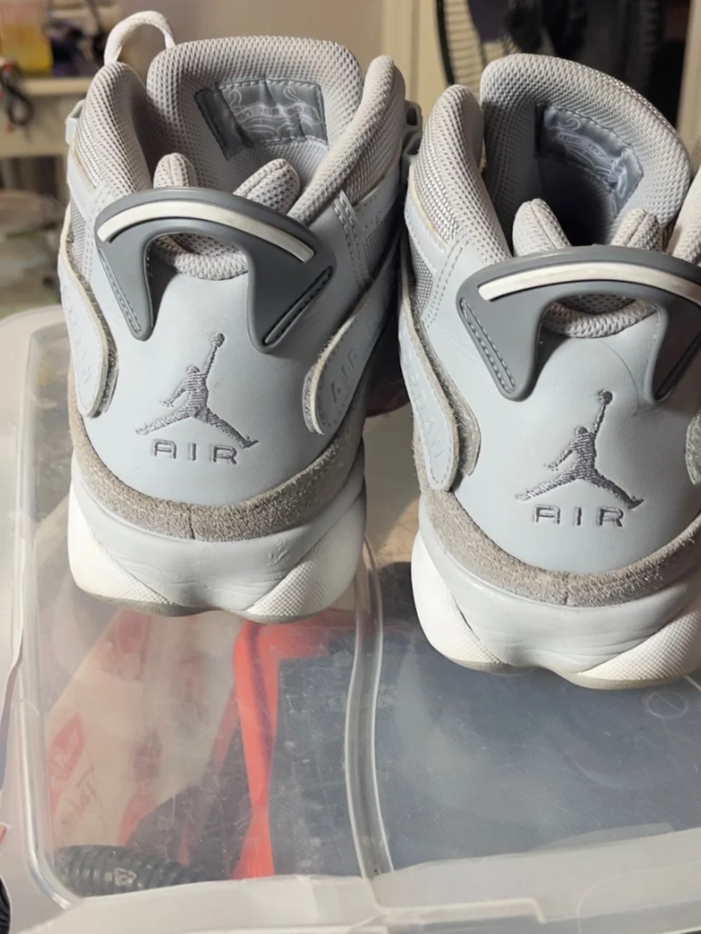Mens 10.5 Jordan 6 rings
